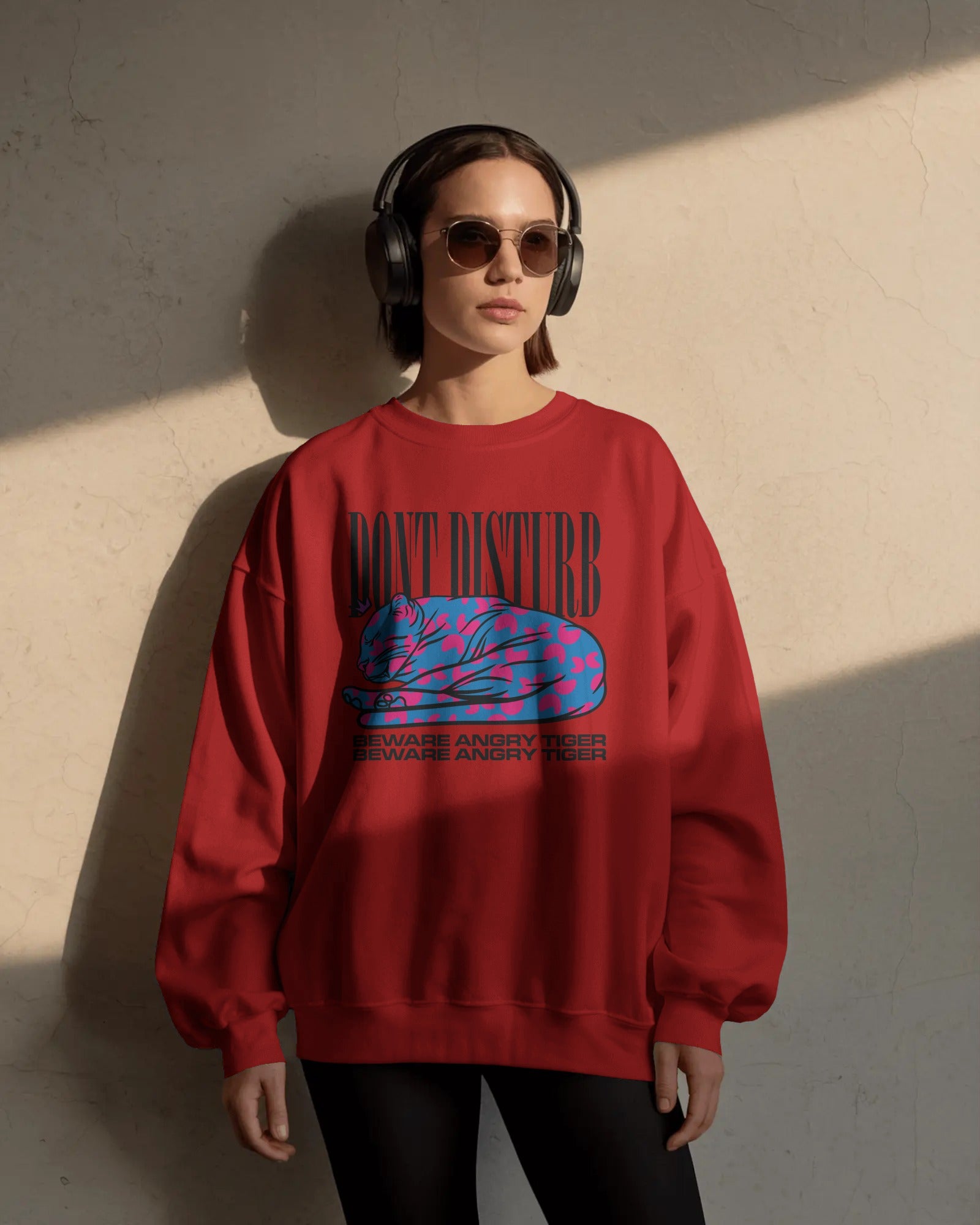 Myras  Premium SLEEPING TIGER Sweatshirt.